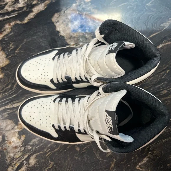 Nike Air Jordan 1 Retro High Dark Mocha